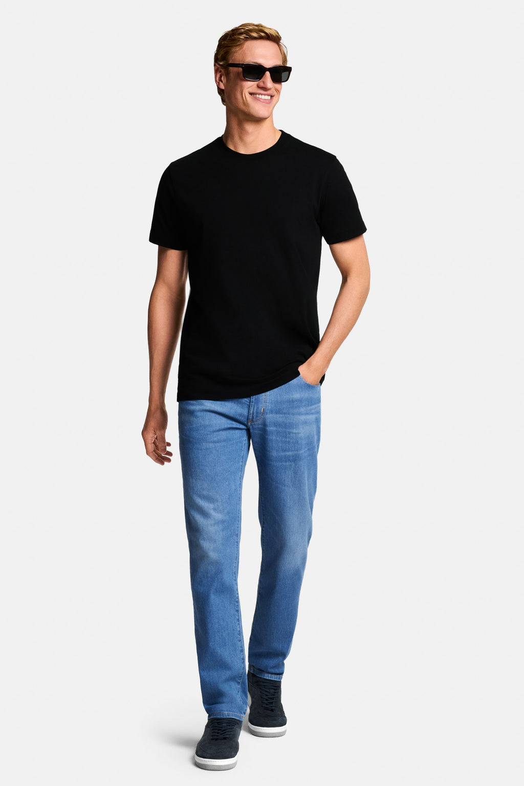 Blackjacks * The Midweight Tee