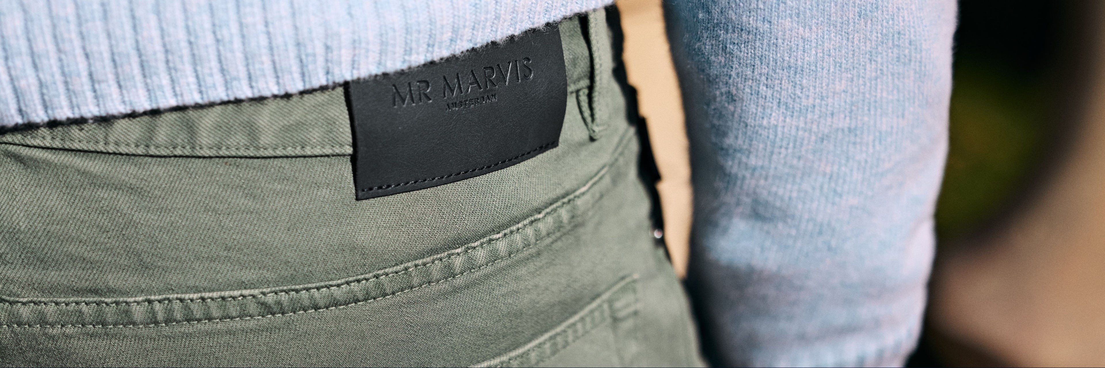 Astons * The Merino V-neck